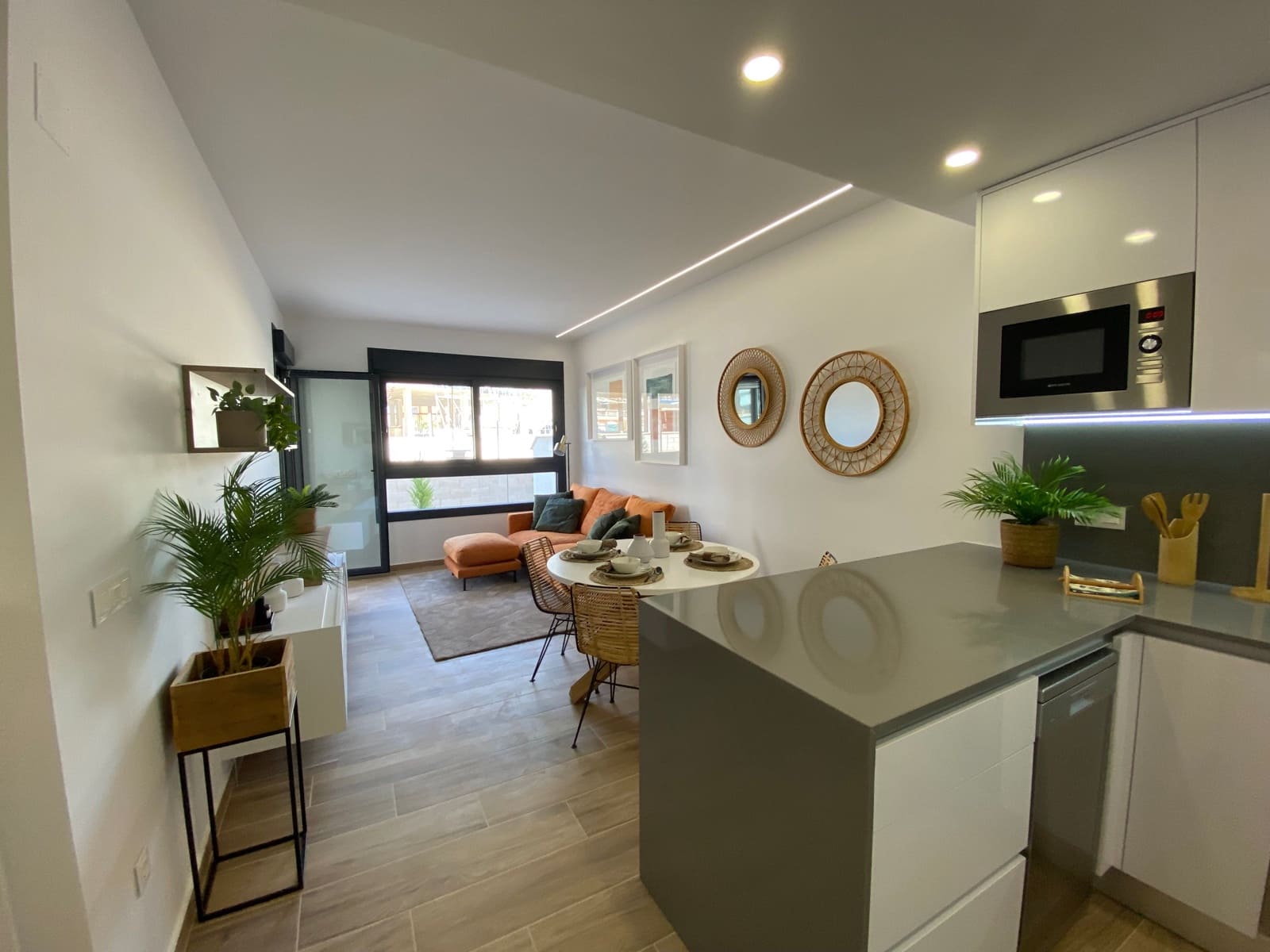 2 bedroom Apartment for sale in Orihuela Costa with pool - € 222,000 (Ref: 8296032)