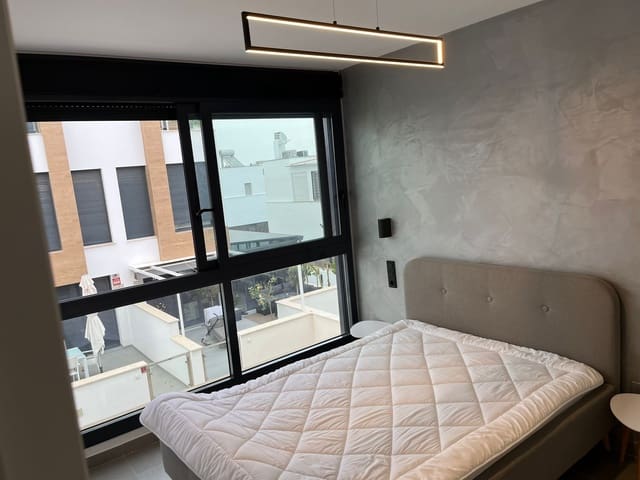 2 quarto Bungalow para venda em Guardamar del Segura com piscina - 299 000 € (Ref: 8395750)