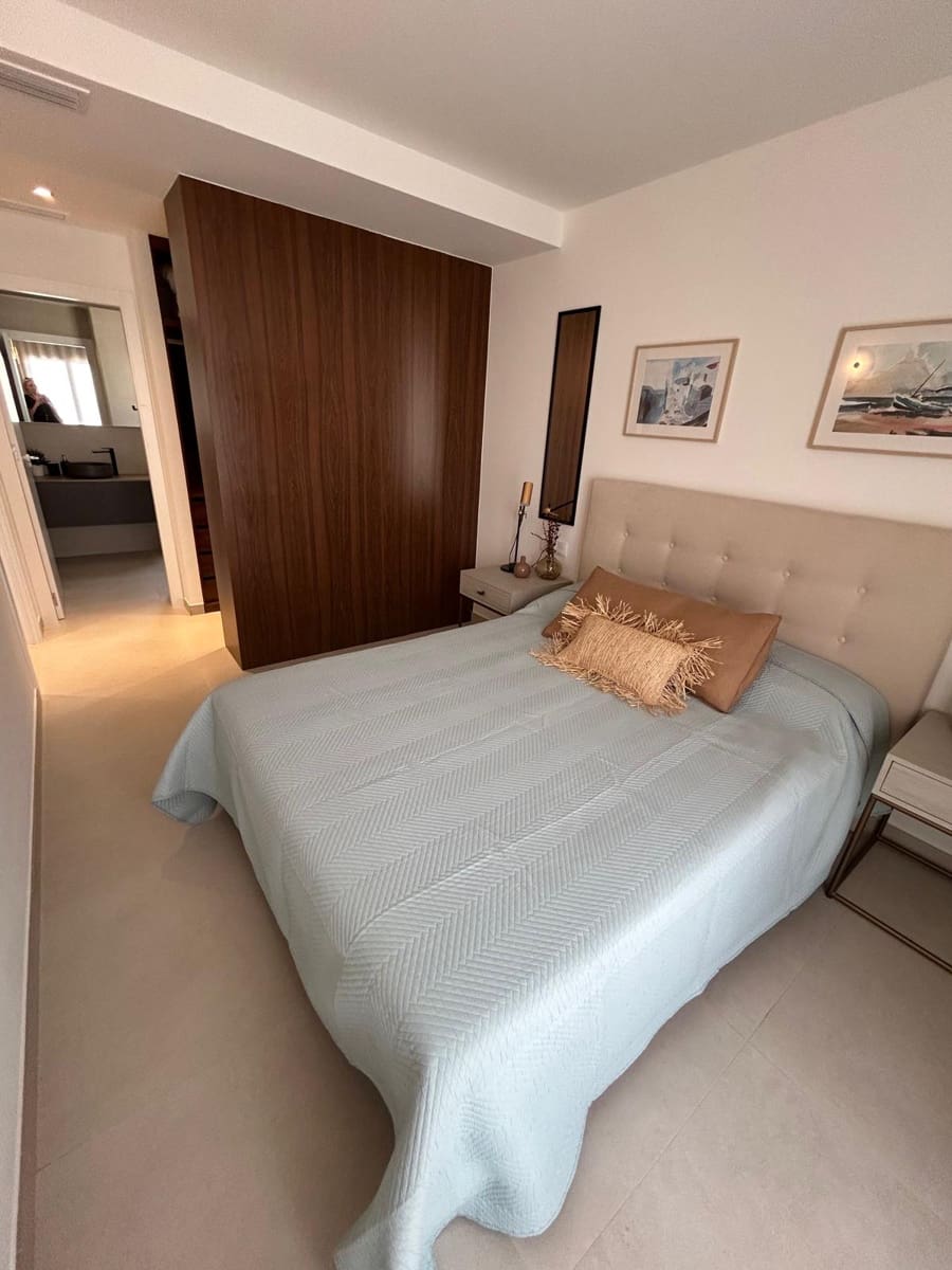 2 quarto Apartamento para venda em La Veleta com piscina - 339 600 € (Ref: 8404269)