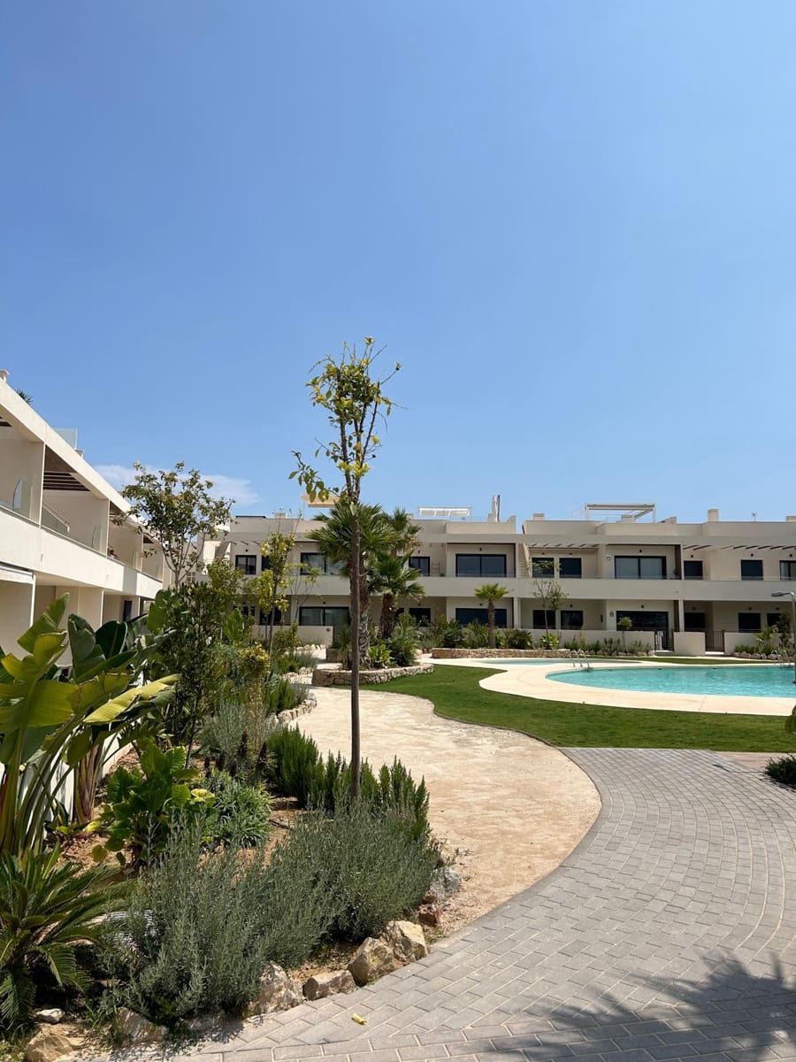 2 quarto Apartamento para venda em La Veleta com piscina - 339 600 € (Ref: 8404269)
