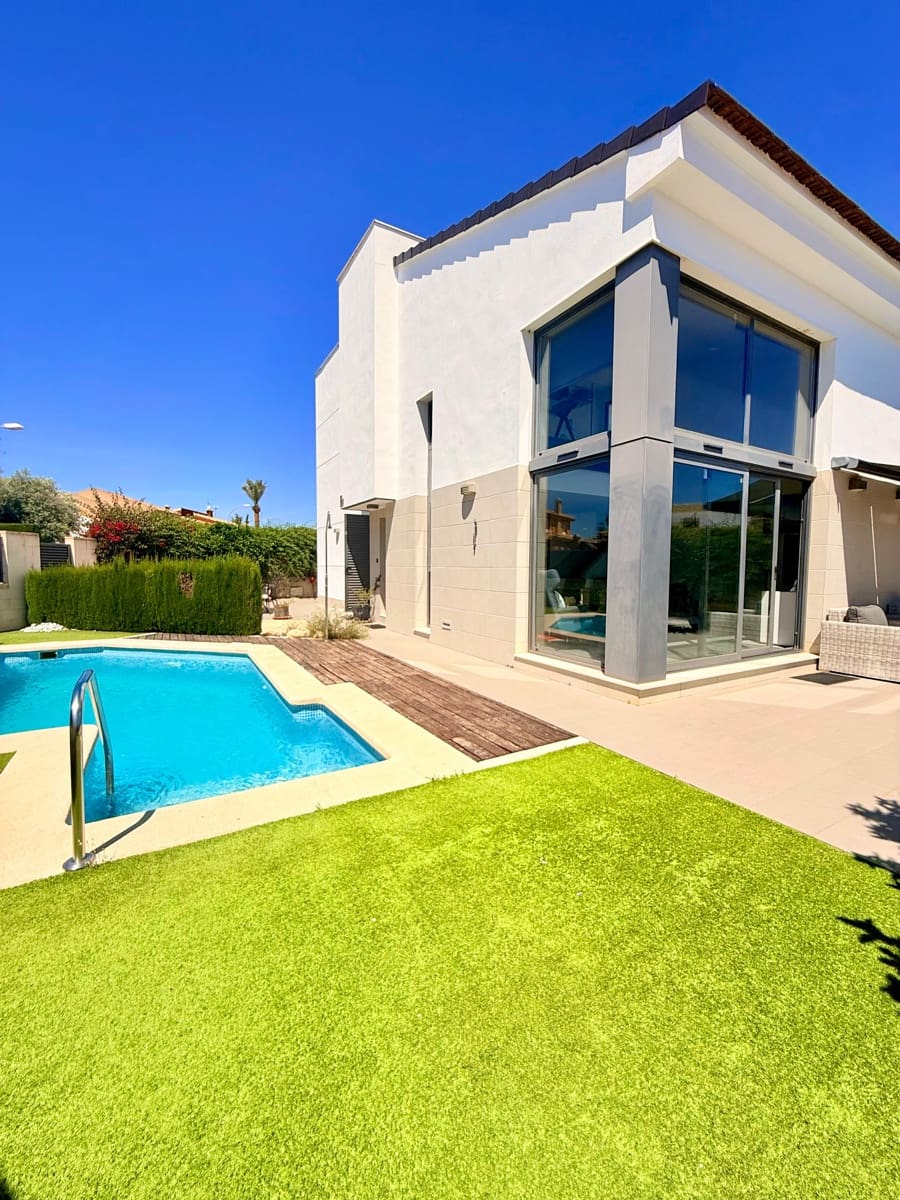 2 camera da letto Casa in vendita in Santiago de la Ribera con piscina - 439.000 € (Rif: 9875446)