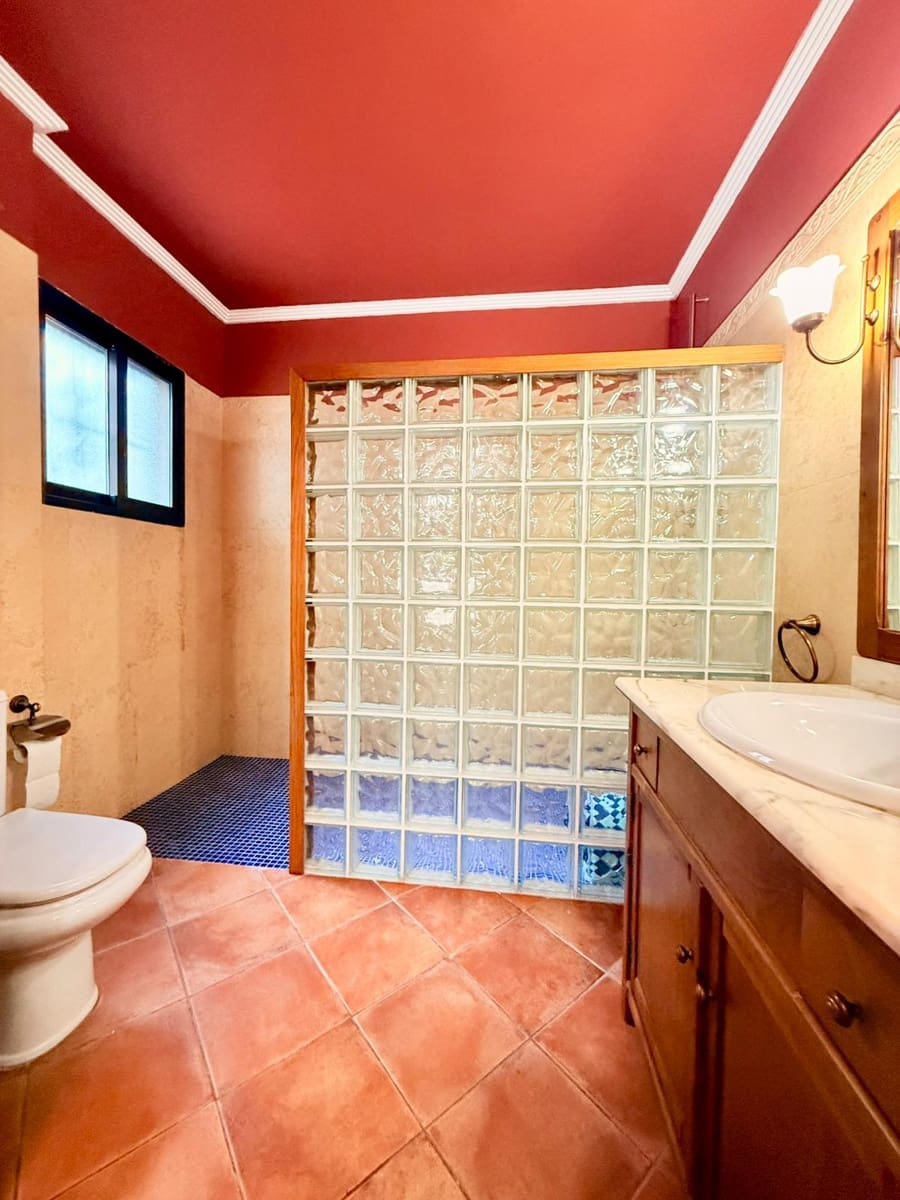 4 camera da letto Villa in vendita in Bigastro con piscina - 339.000 € (Rif: 9877598)