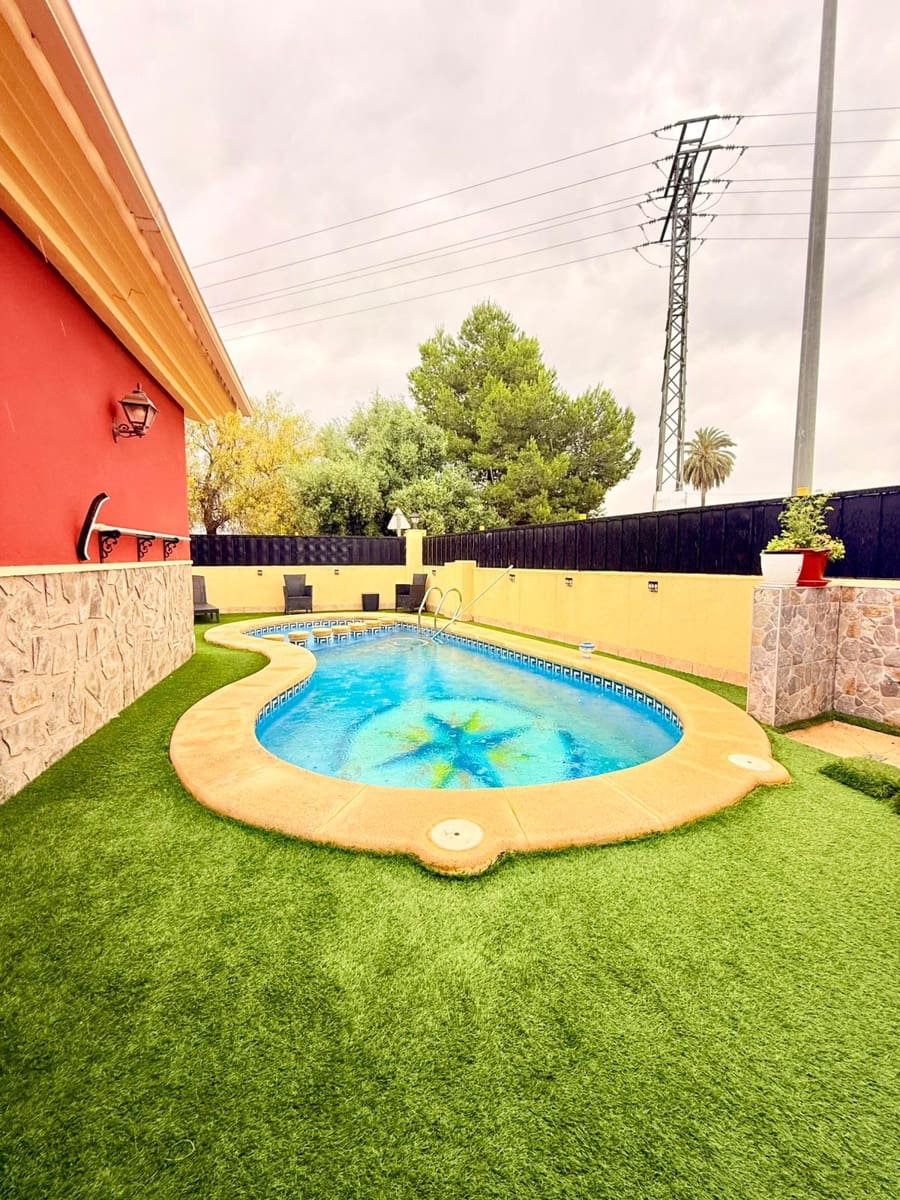 4 camera da letto Villa in vendita in Bigastro con piscina - 339.000 € (Rif: 9877598)