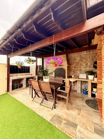4 sypialnia Willa na sprzedaż w Bigastro z basenem - 339 000 € (Ref: 9877598)