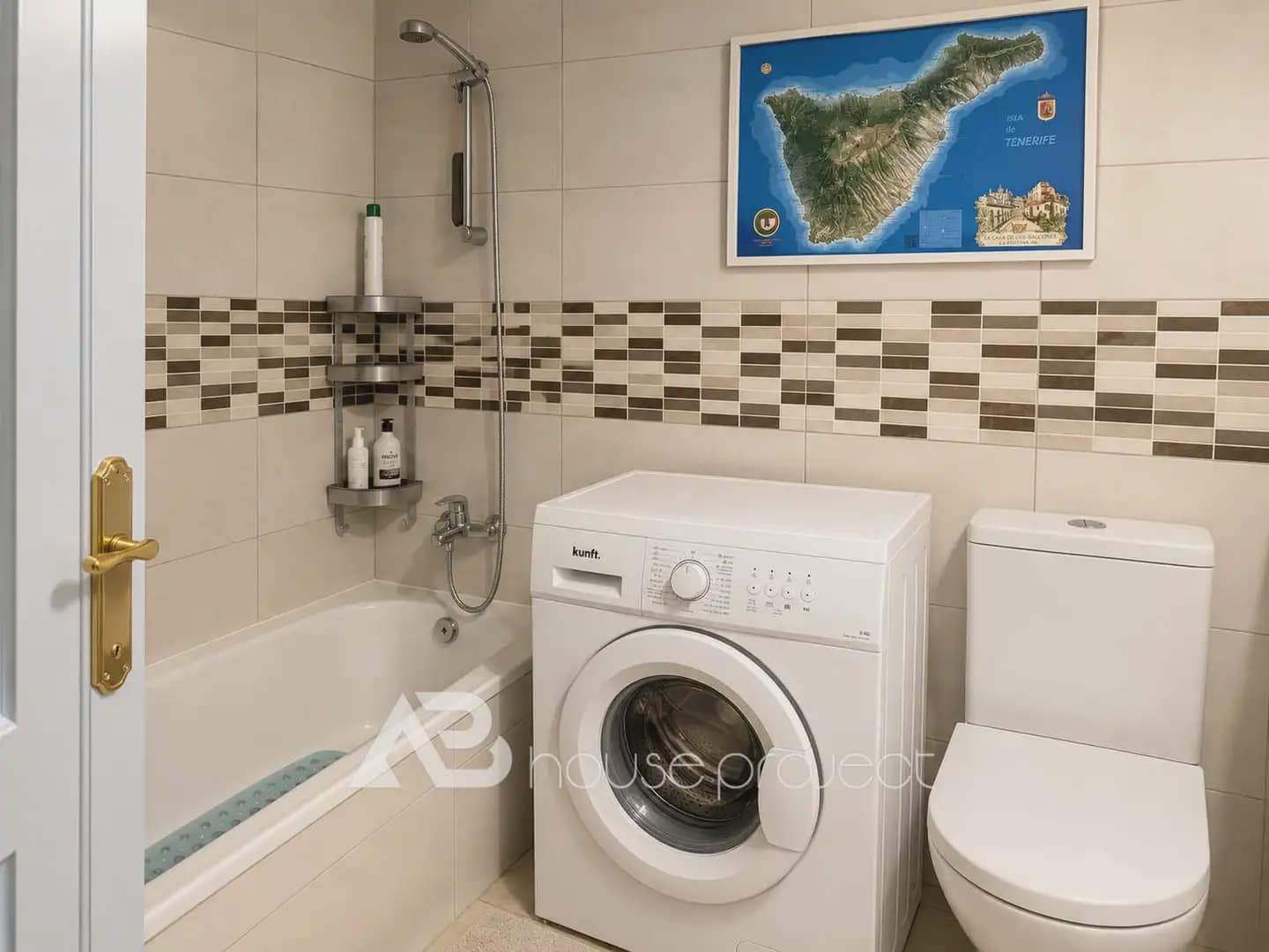 Estudio en San Miguel de Abona en venta con piscina garaje - 150.000 € (Ref: 10000608)