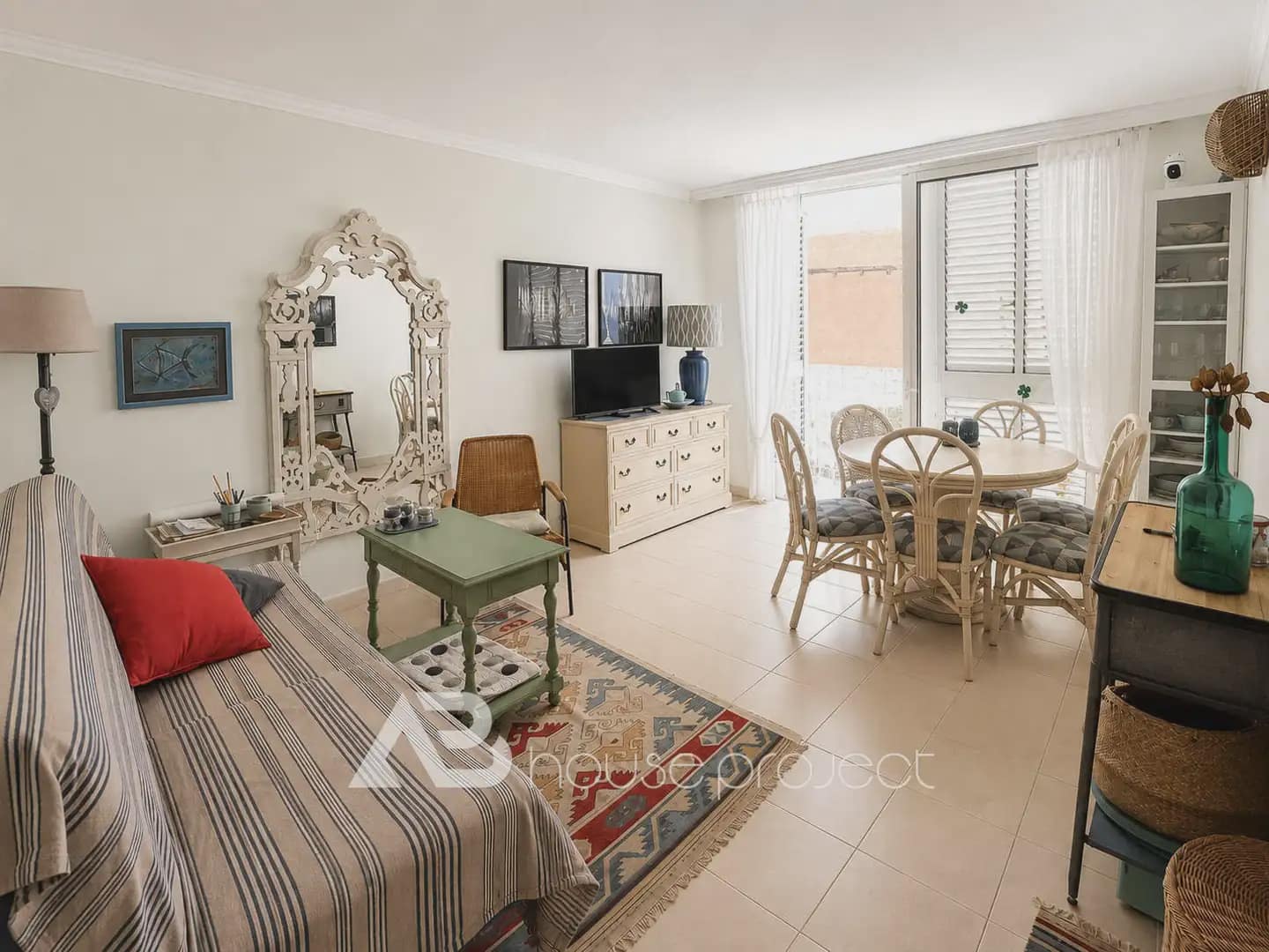 Estudio en San Miguel de Abona en venta con piscina garaje - 150.000 € (Ref: 10000608)
