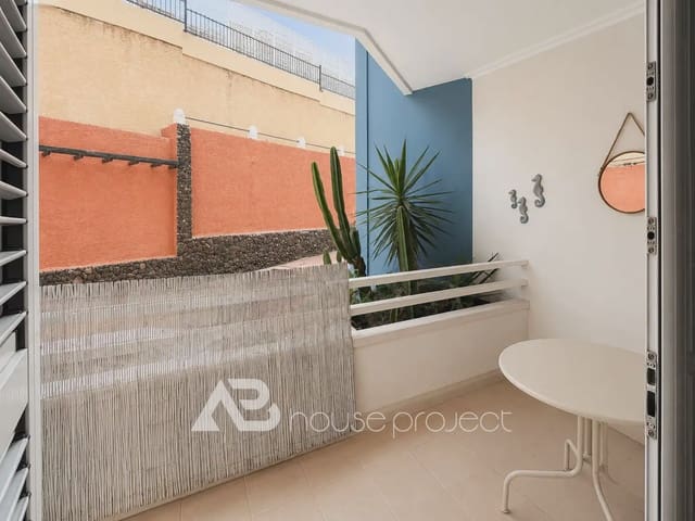 Estudio en San Miguel de Abona en venta con piscina garaje - 150.000 € (Ref: 10000608)