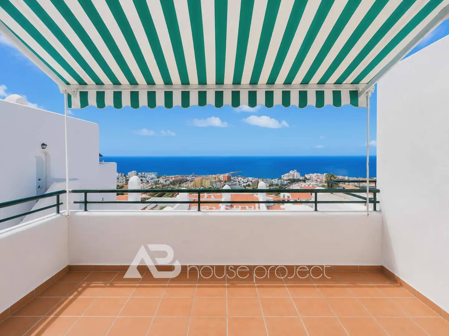 1 chambre Appartement à vendre à Adeje avec piscine - 235 000 € (Ref: 10029631)