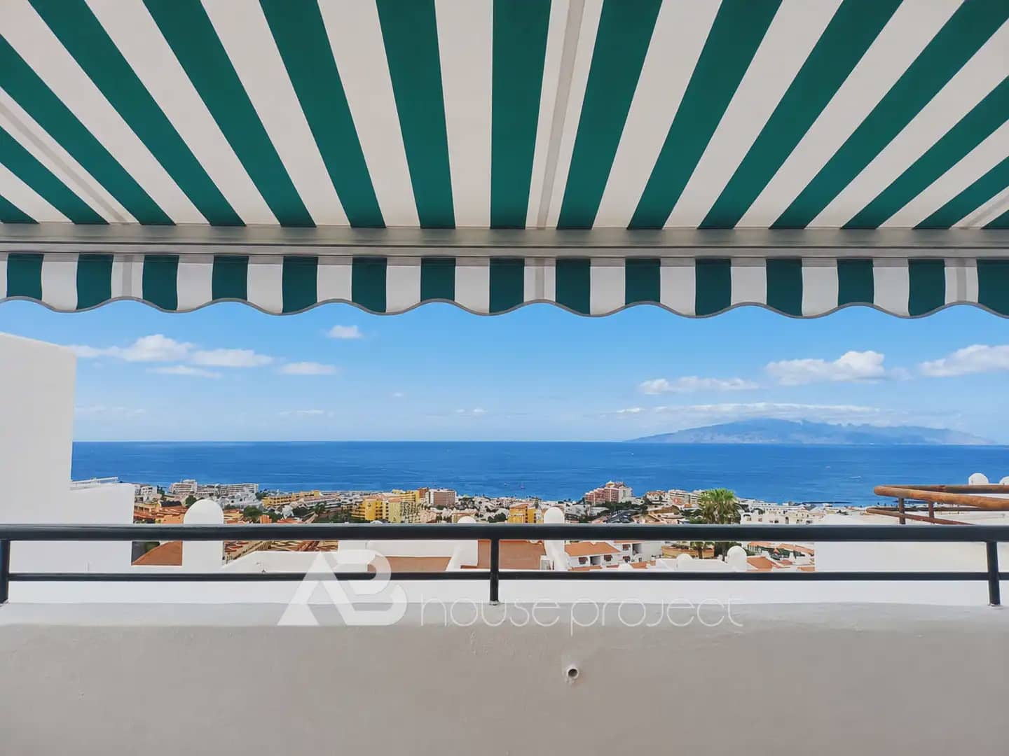 1 chambre Appartement à vendre à Adeje avec piscine - 235 000 € (Ref: 10029631)
