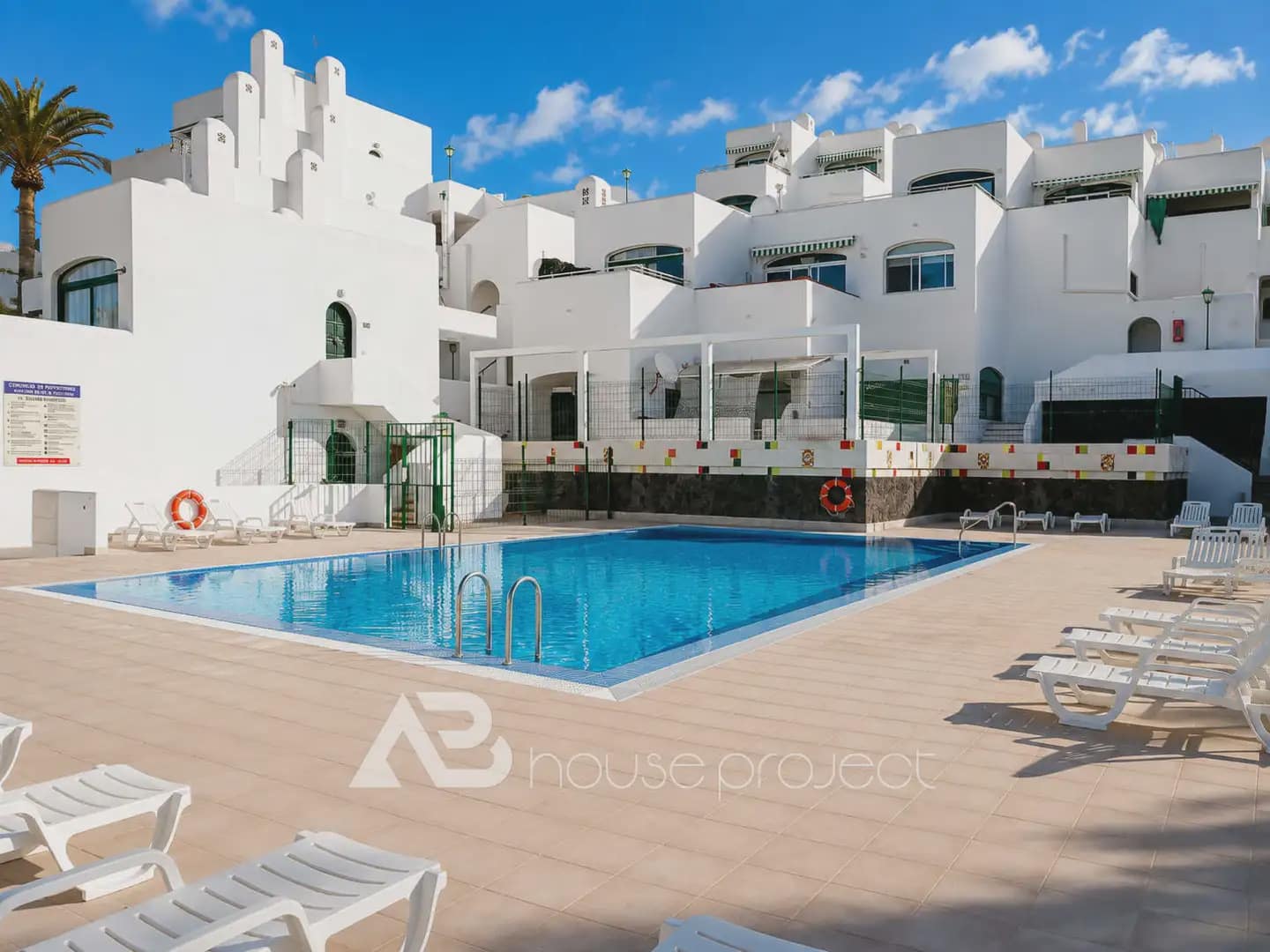 1 chambre Appartement à vendre à Adeje avec piscine - 235 000 € (Ref: 10029631)
