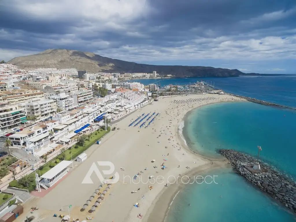 2 sovrum Lägenhet till salu i Arona med pool - 350 000 € (Ref: 10029633)