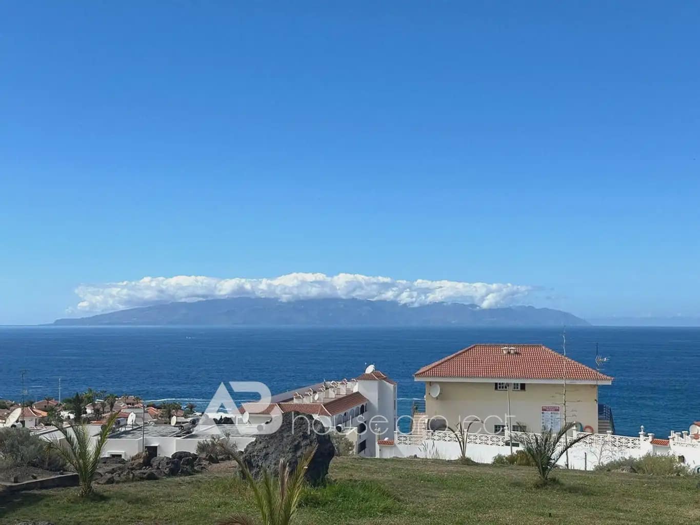 3 makuuhuone Huvila myytävänä paikassa Santiago del Teide mukana uima-altaan 
autotalli - 1 080 000 € (Ref: 10029634)