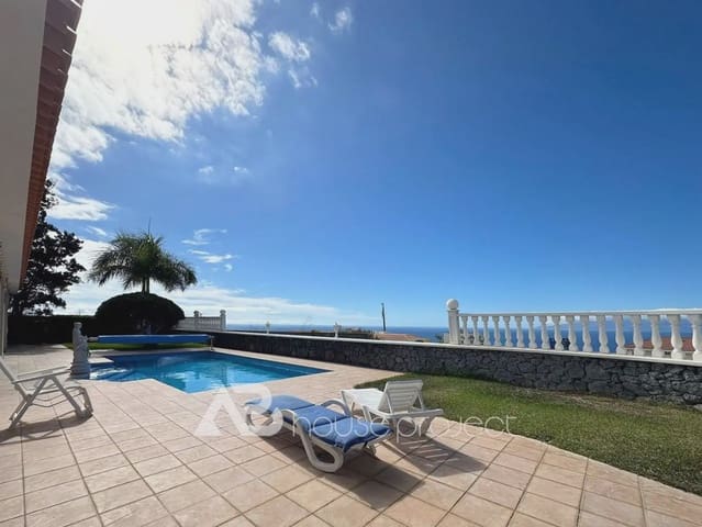 3 makuuhuone Huvila myytävänä paikassa Puerto Santiago, Santiago del Teide mukana uima-altaan 
autotalli - 1 080 000 € (Ref: 10029634)
