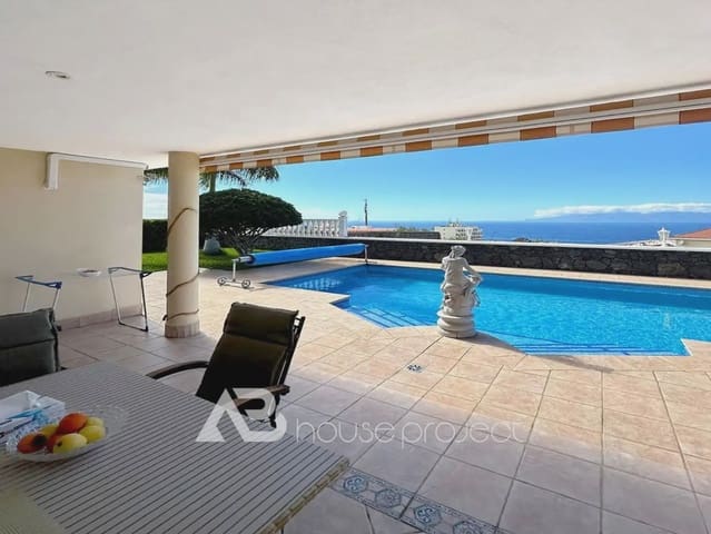 3 makuuhuone Huvila myytävänä paikassa Puerto Santiago, Santiago del Teide mukana uima-altaan 
autotalli - 1 080 000 € (Ref: 10029634)