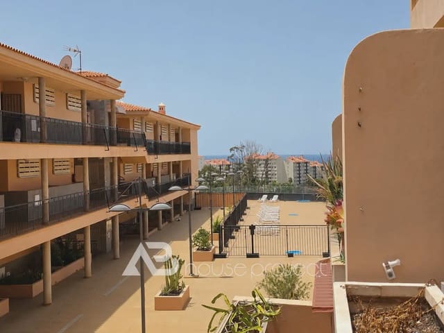 1 makuuhuone Asunto myytävänä paikassa Los Cristianos, Arona mukana uima-altaan 
autotalli - 273 000 € (Ref: 10029635)