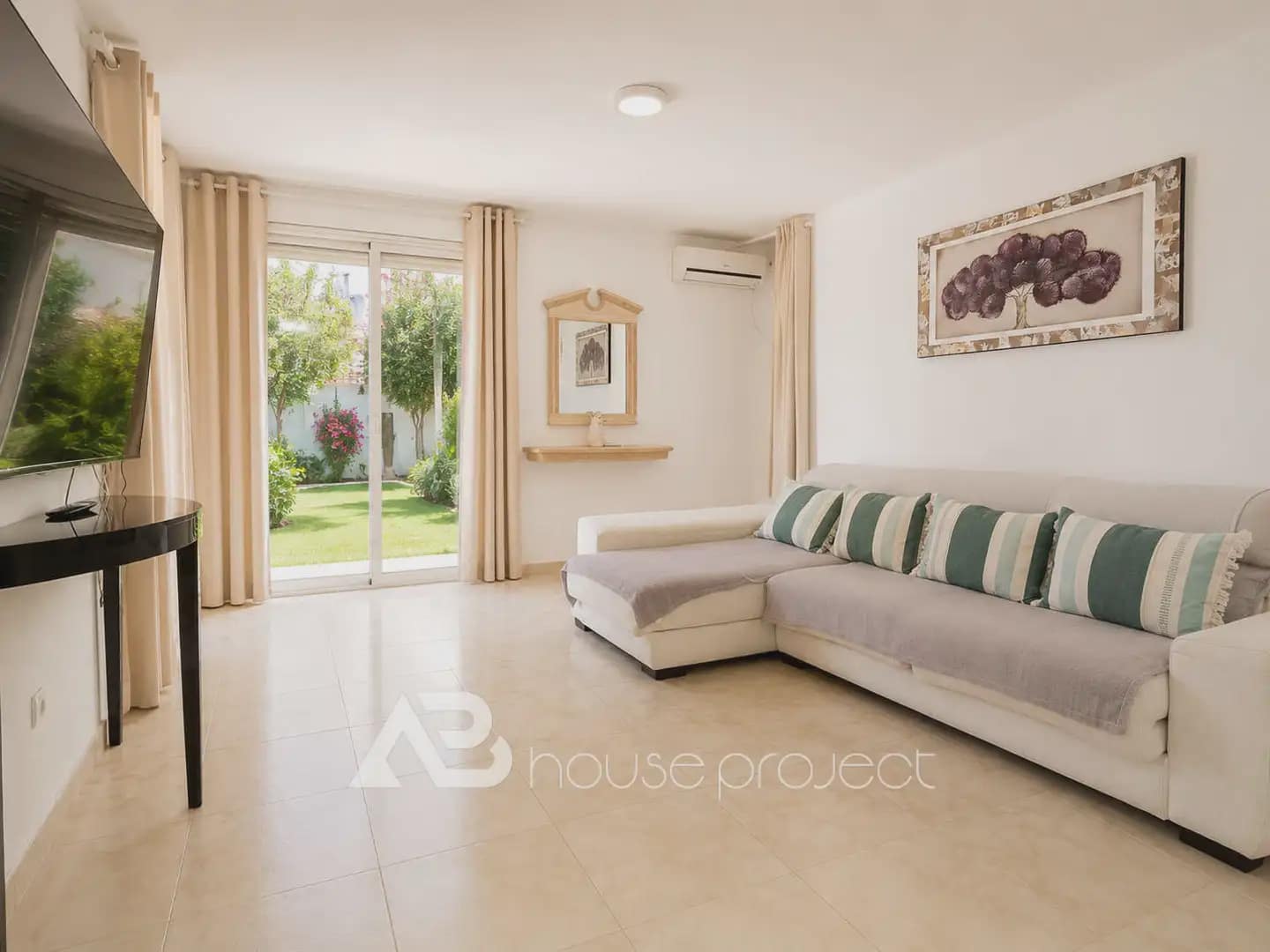 4 quarto Moradia para venda em Adeje com garagem - 1 250 000 € (Ref: 10029636)
