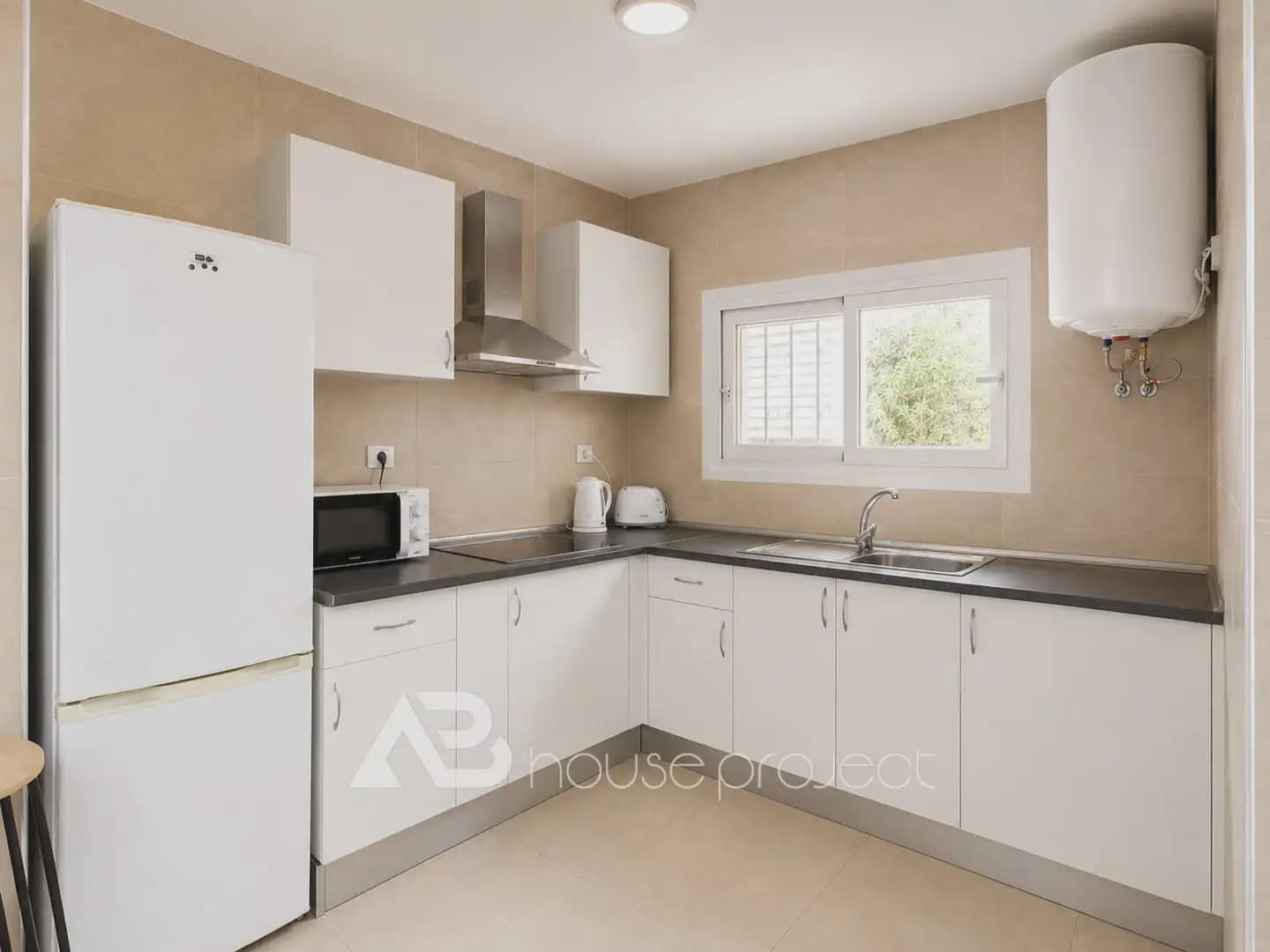 4 quarto Moradia para venda em Adeje com garagem - 1 250 000 € (Ref: 10029636)