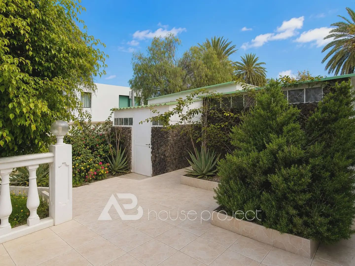 4 quarto Moradia para venda em Adeje com garagem - 1 250 000 € (Ref: 10029636)