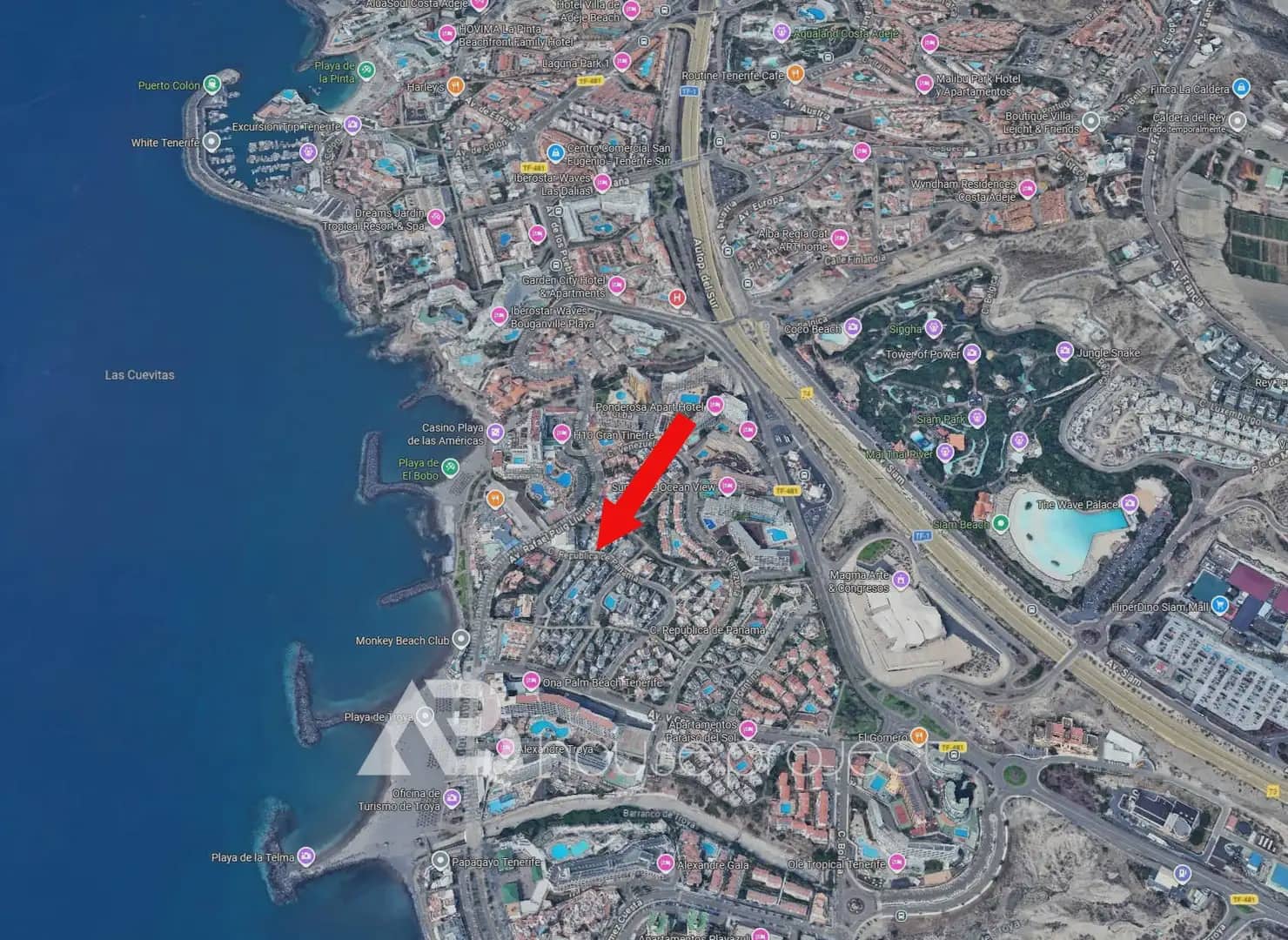 4 quarto Moradia para venda em Adeje com garagem - 1 250 000 € (Ref: 10029636)