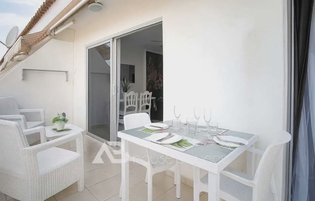 2 makuuhuone Asunto myytävänä paikassa San Eugenio Alto, Adeje mukana uima-altaan - 399 000 € (Ref: 10029640)