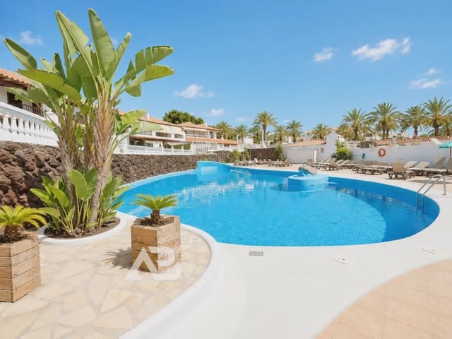 Studio till salu i Playa de las Americas, Arona med pool - 249 000 € (Ref: 10029642)
