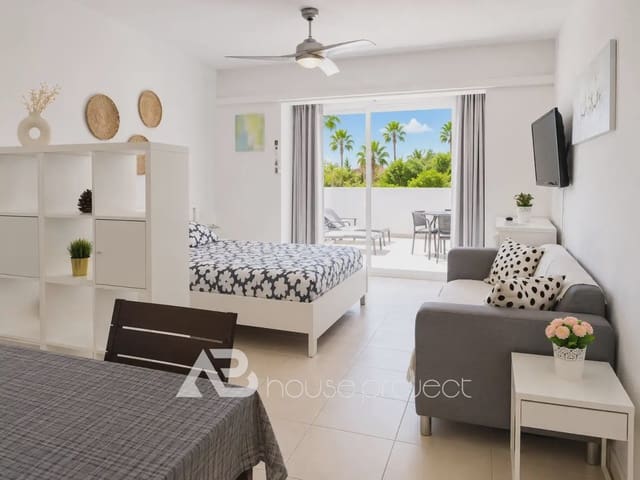 Studio till salu i Playa de las Americas, Arona med pool - 249 000 € (Ref: 10029642)