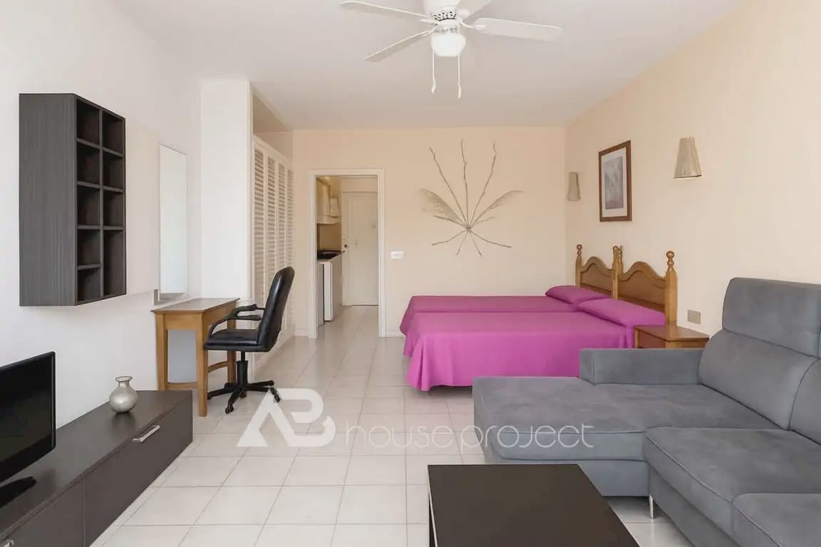Studio na sprzedaż w Adeje z basenem - 194 000 € (Ref: 10029643)