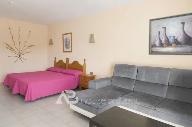 Studio na sprzedaż w San Eugenio Alto, Adeje z basenem - 194 000 € (Ref: 10029643)