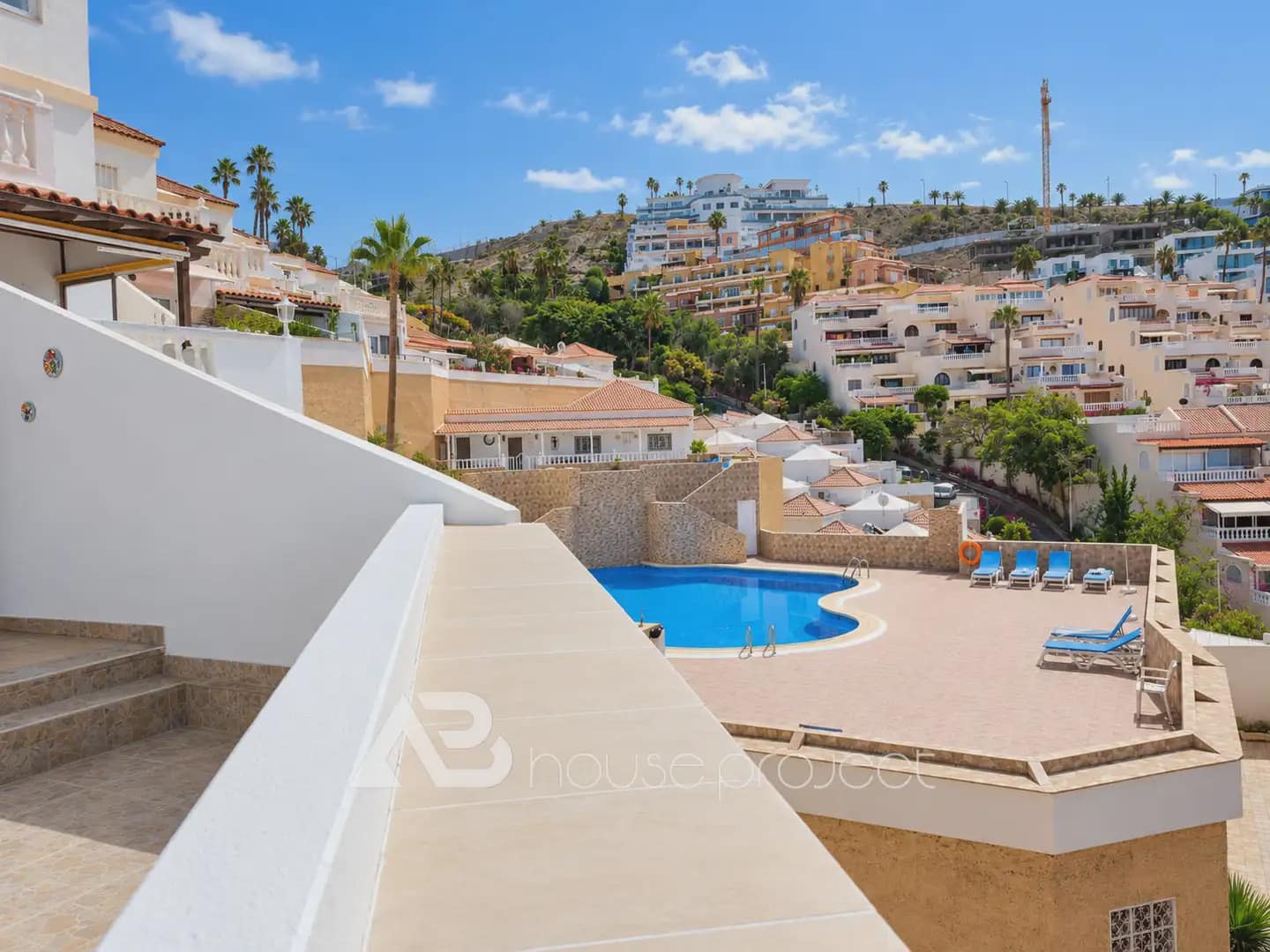 Piso de 1 habitación en Adeje en alquiler con piscina - 1.100 € (Ref: 10057274)