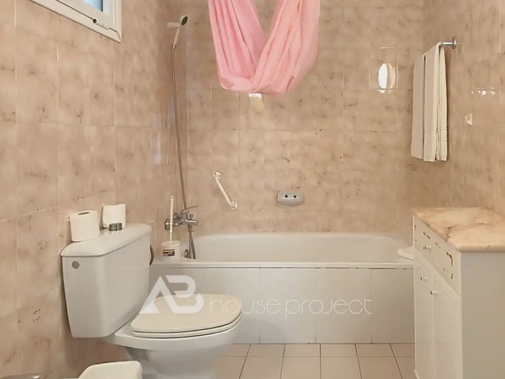 1 sovrum Lägenhet till salu i Adeje med pool - 279 000 € (Ref: 10076891)