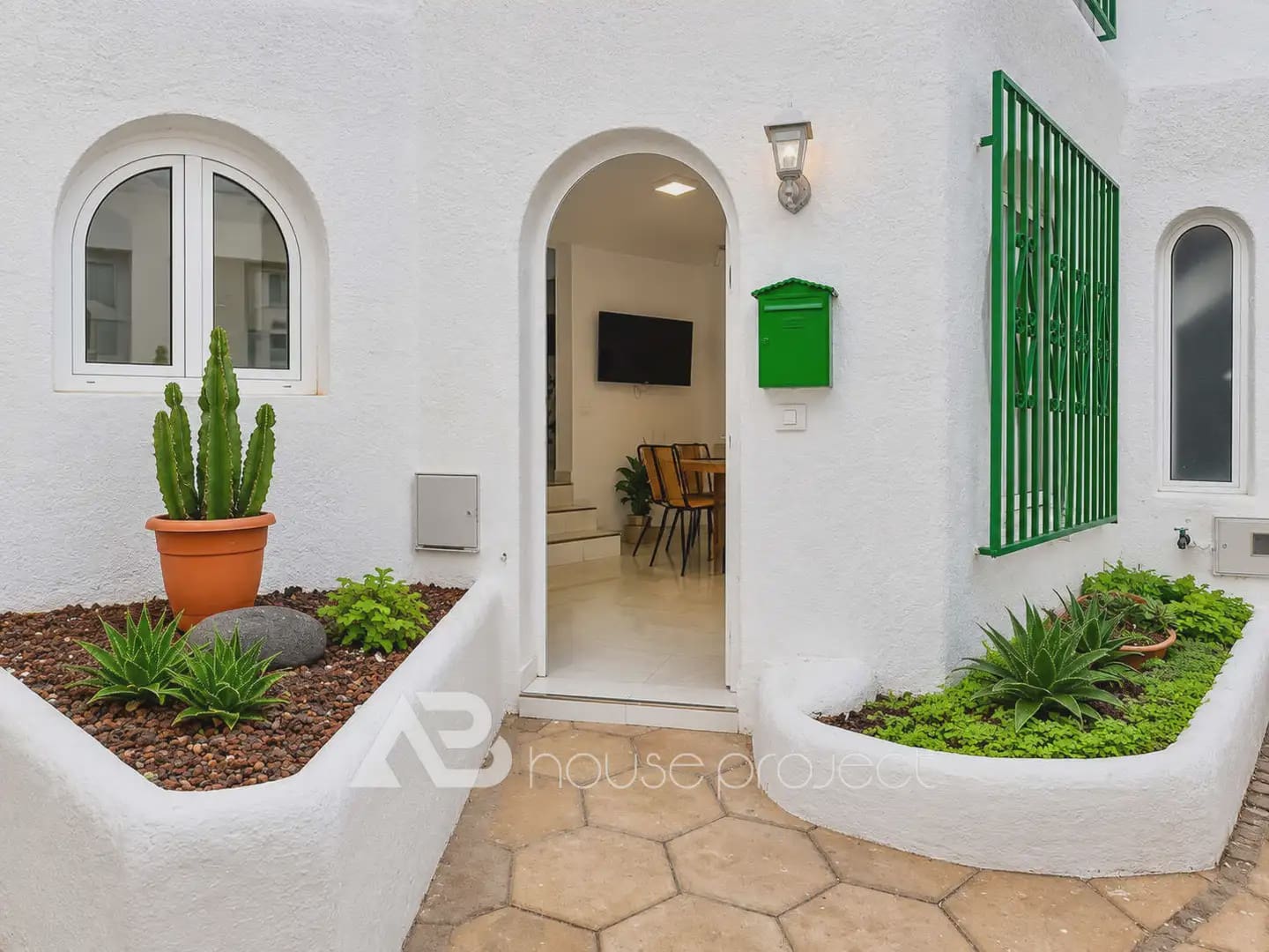 3 chambre Bungalow à vendre à Arona avec piscine - 450 000 € (Ref: 10084923)