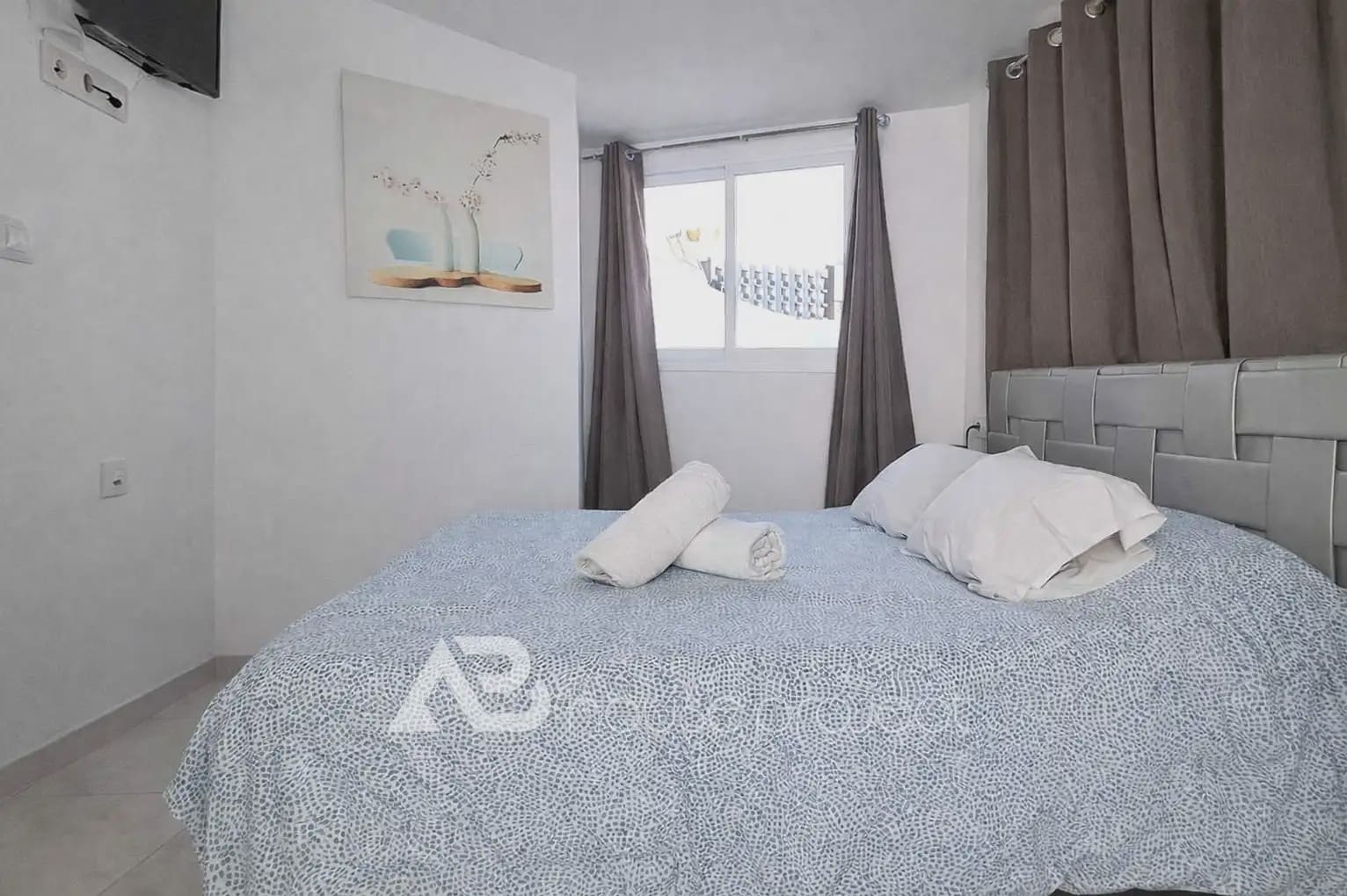 3 chambre Bungalow à vendre à Arona avec piscine - 450 000 € (Ref: 10084923)