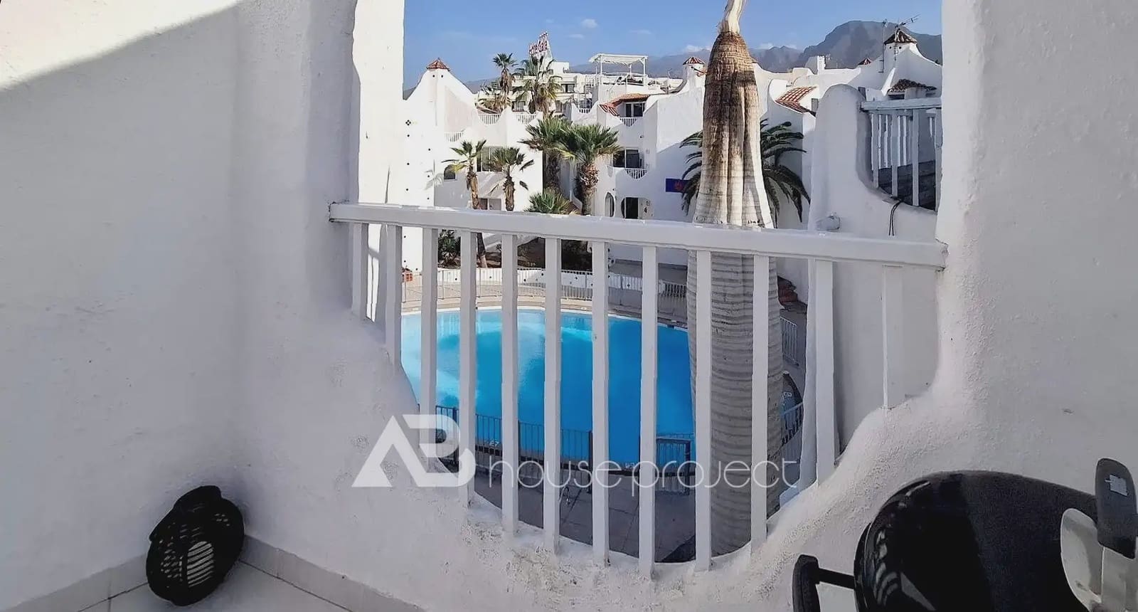 3 chambre Bungalow à vendre à Arona avec piscine - 450 000 € (Ref: 10084923)