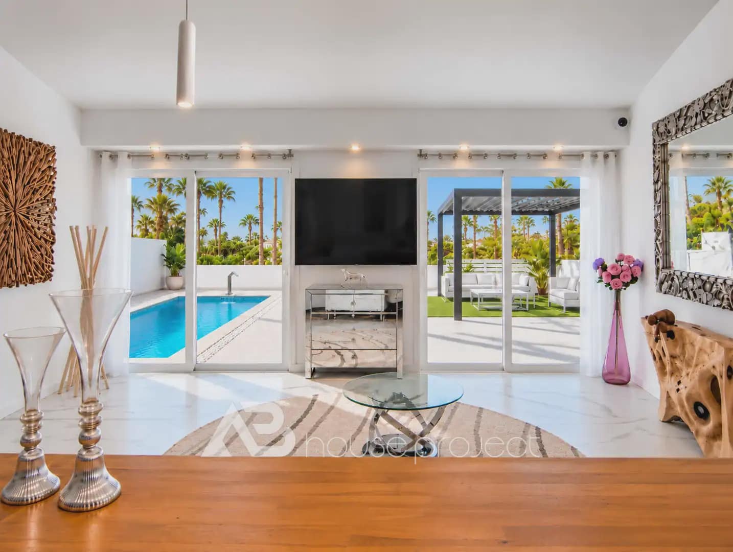 3 Zimmer Villa zu verkaufen in Adeje mit Pool Garage - 1.490.000 € (Ref: 10153239)