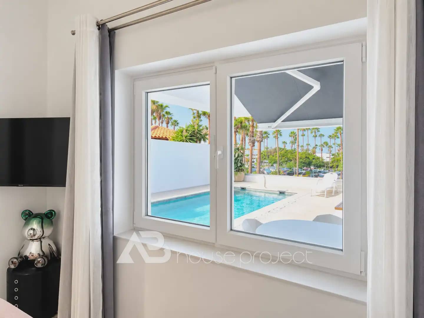 3 Zimmer Villa zu verkaufen in Adeje mit Pool Garage - 1.490.000 € (Ref: 10153239)