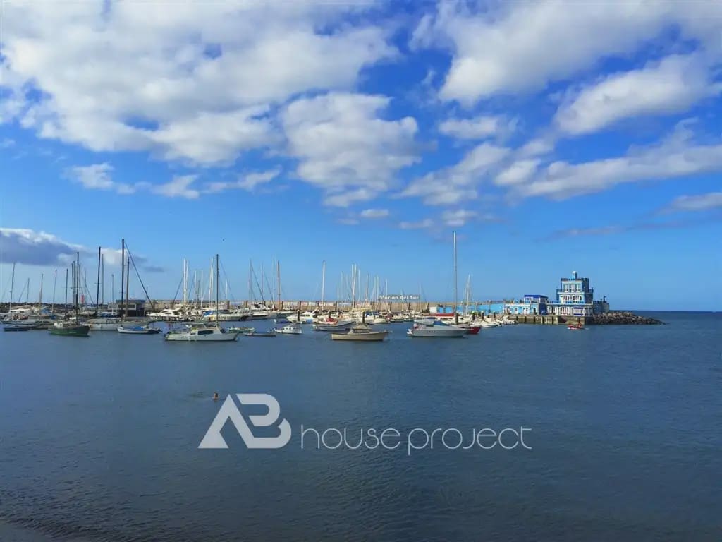 2 bedroom Penthouse for sale in Arona - € 280,000 (Ref: 10165498)