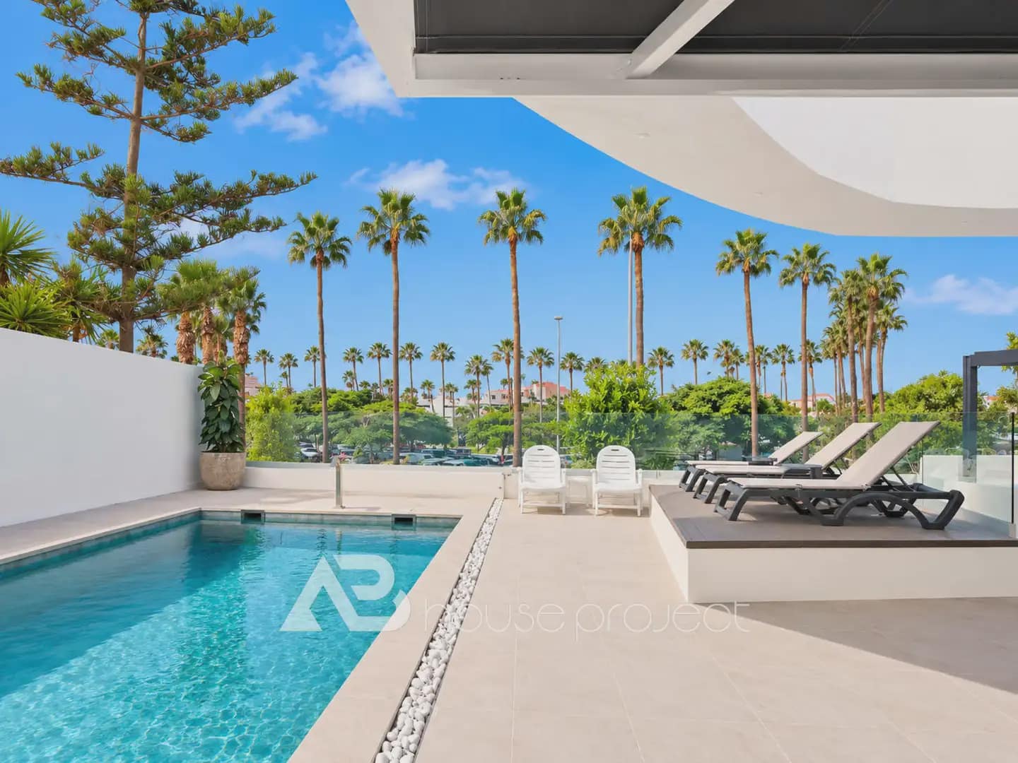 3 chambre Villa/Maison à vendre à Adeje avec piscine garage - 1 490 000 € (Ref: 10175529)