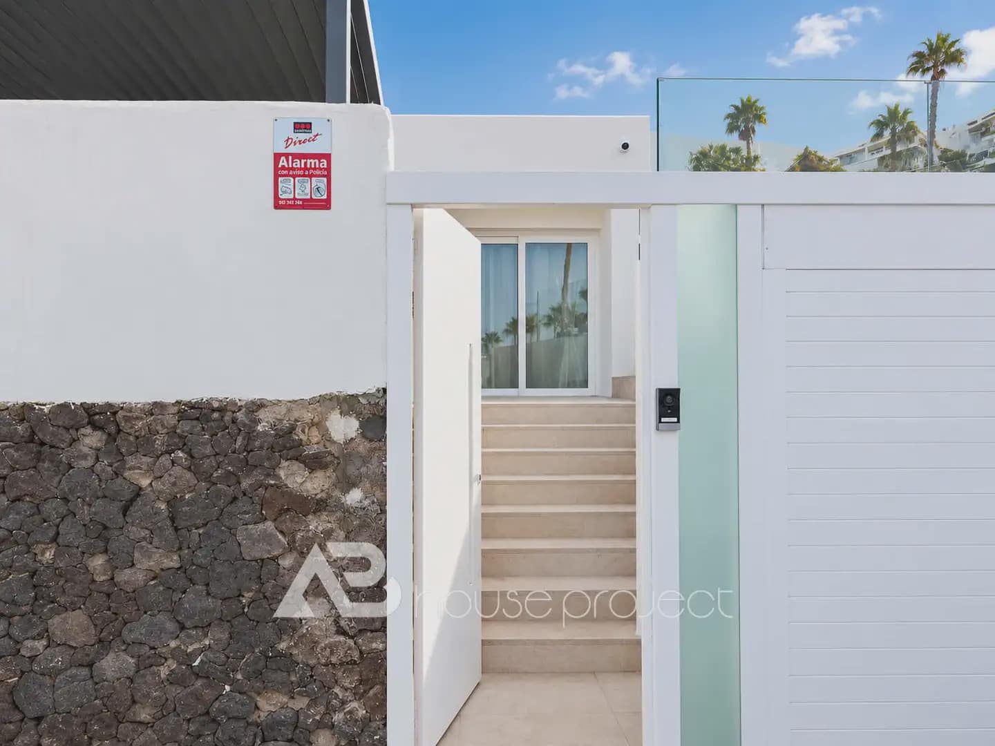 3 chambre Villa/Maison à vendre à Adeje avec piscine garage - 1 490 000 € (Ref: 10175529)
