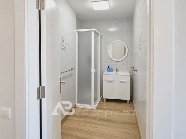 1 soverom Leilighet til salgs i Playa de las Americas, Arona med svømmebasseng - € 350 000 (Ref: 10175885)