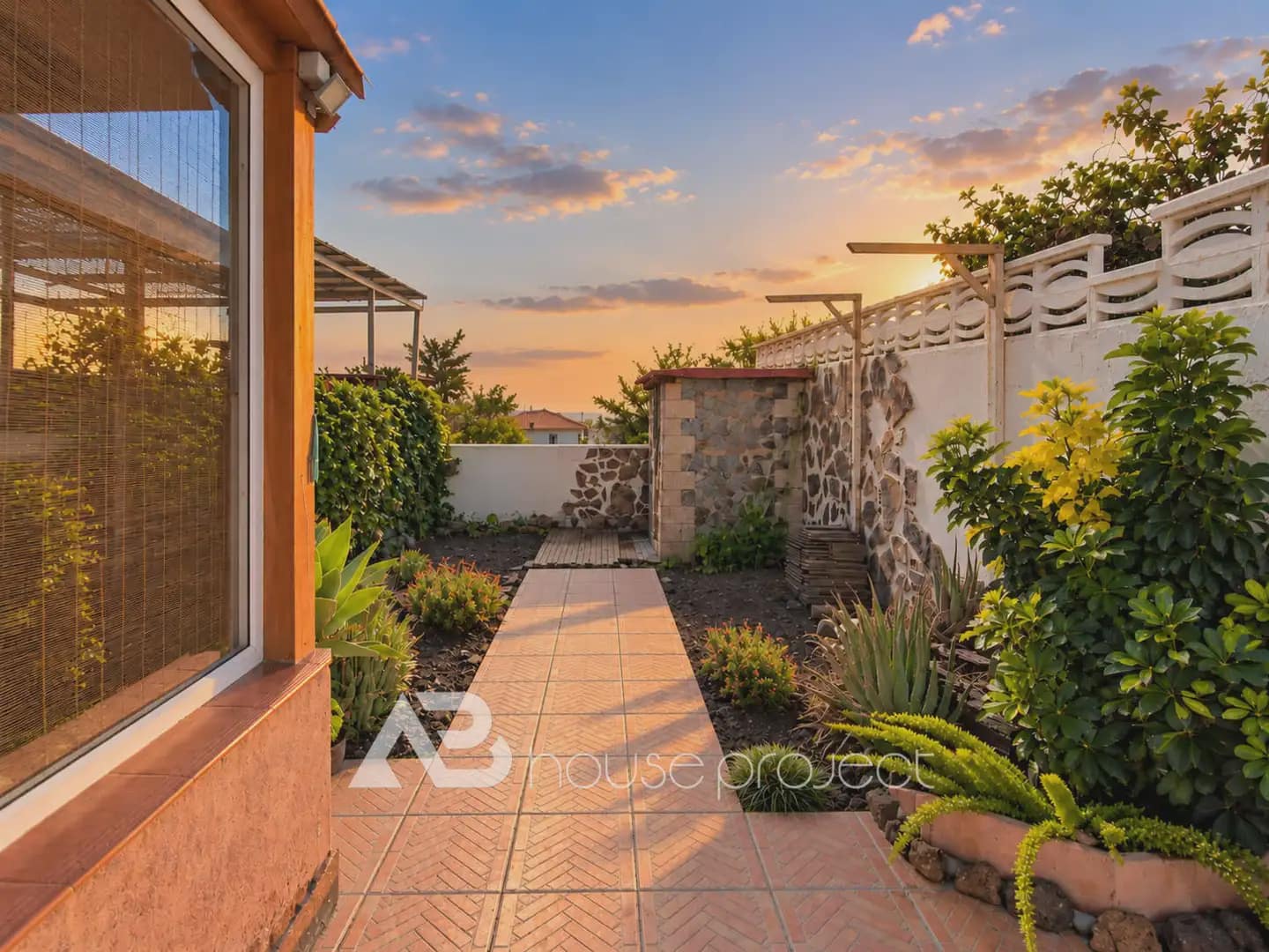 2 soverom Leilighet til salgs i San Miguel de Abona med garasje - € 279 000 (Ref: 10175887)