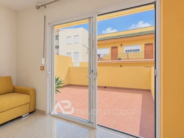 2 soverom Leilighet til salgs i San Miguel de Abona med garasje - € 279 000 (Ref: 10175887)
