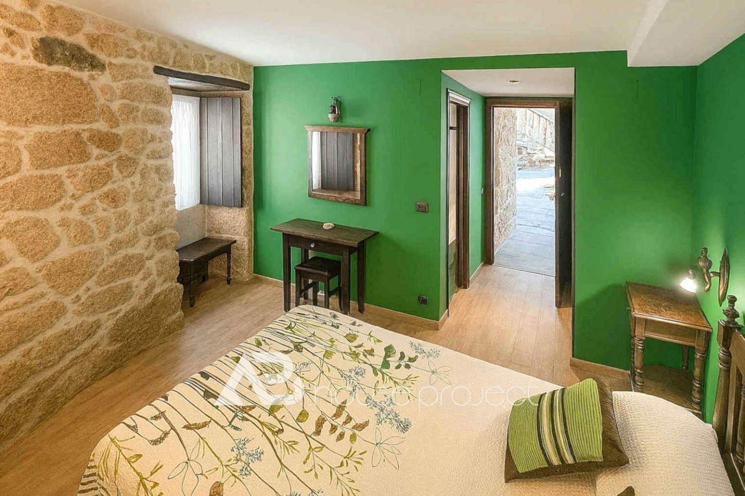 10 sovrum Hotell till salu i Monterroso med garage - 1 275 000 € (Ref: 9357364)