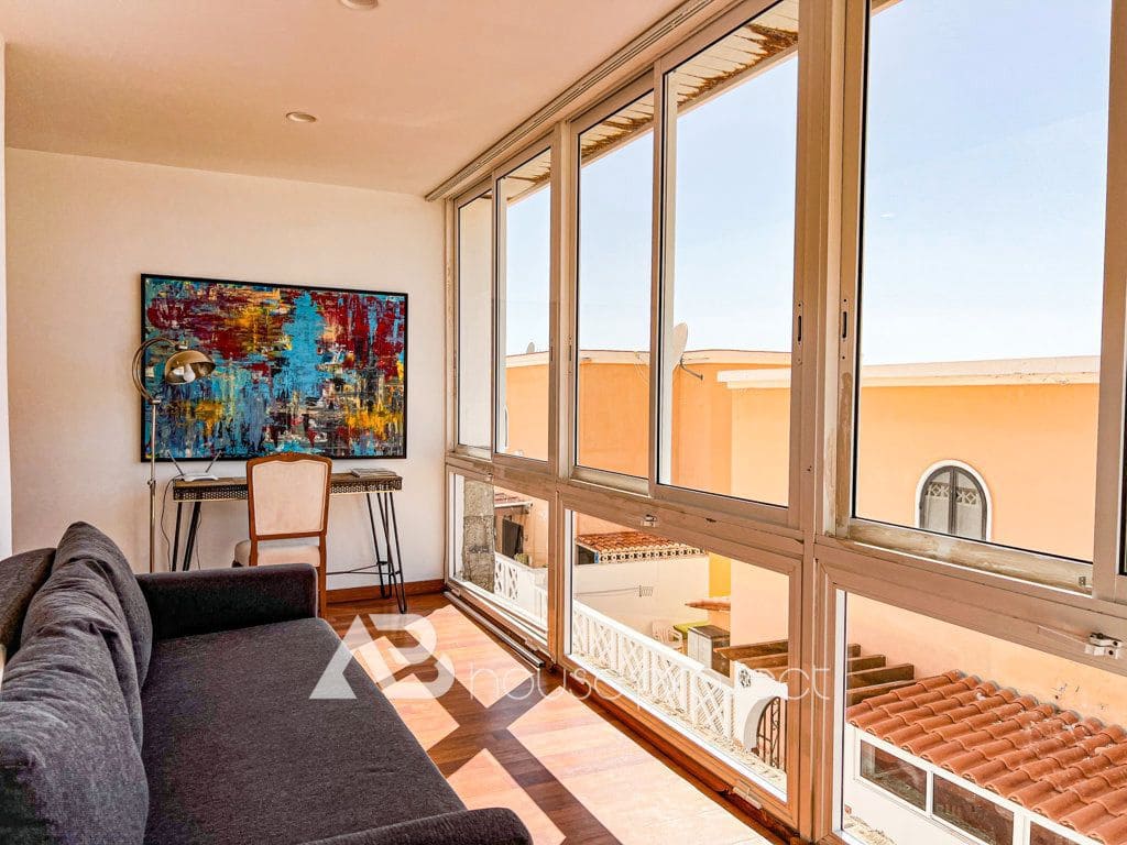 5 soveværelse Semi-Rækkehus til salg i Adeje med garage - € 625.000 (Ref: 9357376)