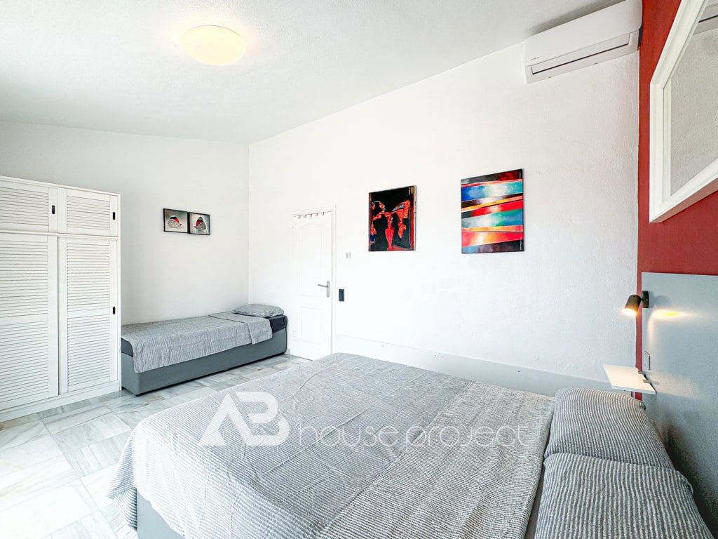 3 soverom Villa til salgs i Adeje med svømmebasseng garasje - € 885 000 (Ref: 9357382)