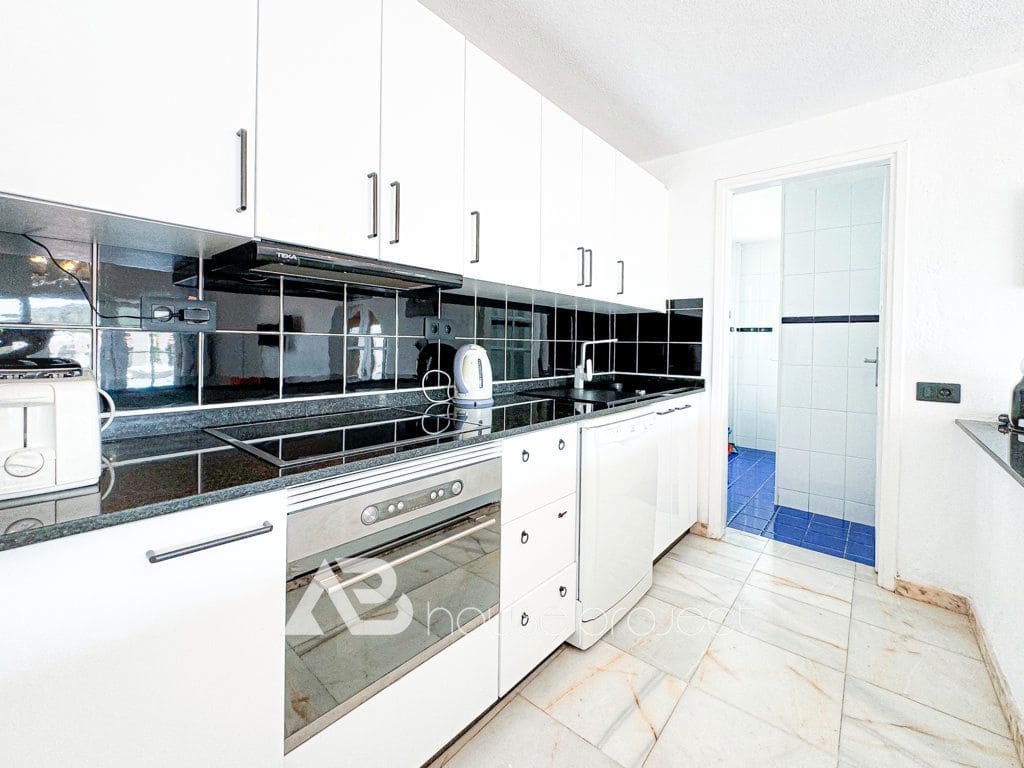 3 soverom Villa til salgs i Adeje med svømmebasseng garasje - € 885 000 (Ref: 9357382)