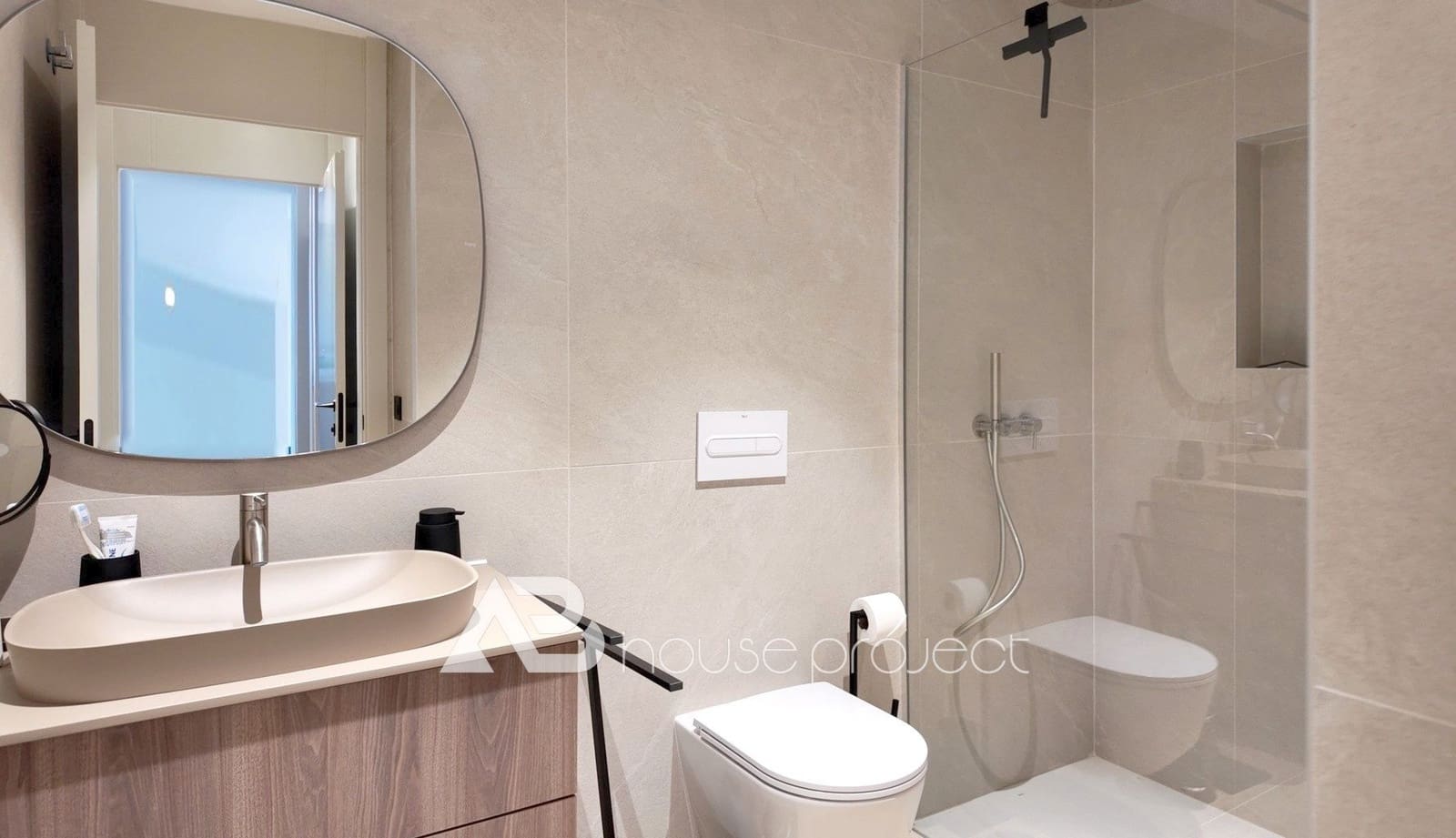 2 soverom Leilighet til salgs i Adeje med svømmebasseng garasje - € 550 000 (Ref: 9357383)