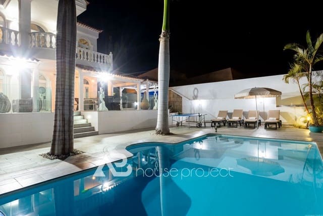 4 quarto Moradia para venda em Playa de Fañabé Alto, Adeje com piscina garagem - 2 150 000 € (Ref: 9357385)