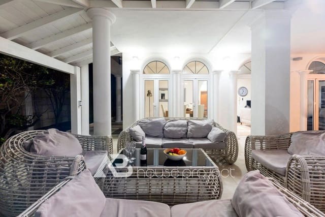 4 quarto Moradia para venda em Playa de Fañabé Alto, Adeje com piscina garagem - 2 150 000 € (Ref: 9357385)