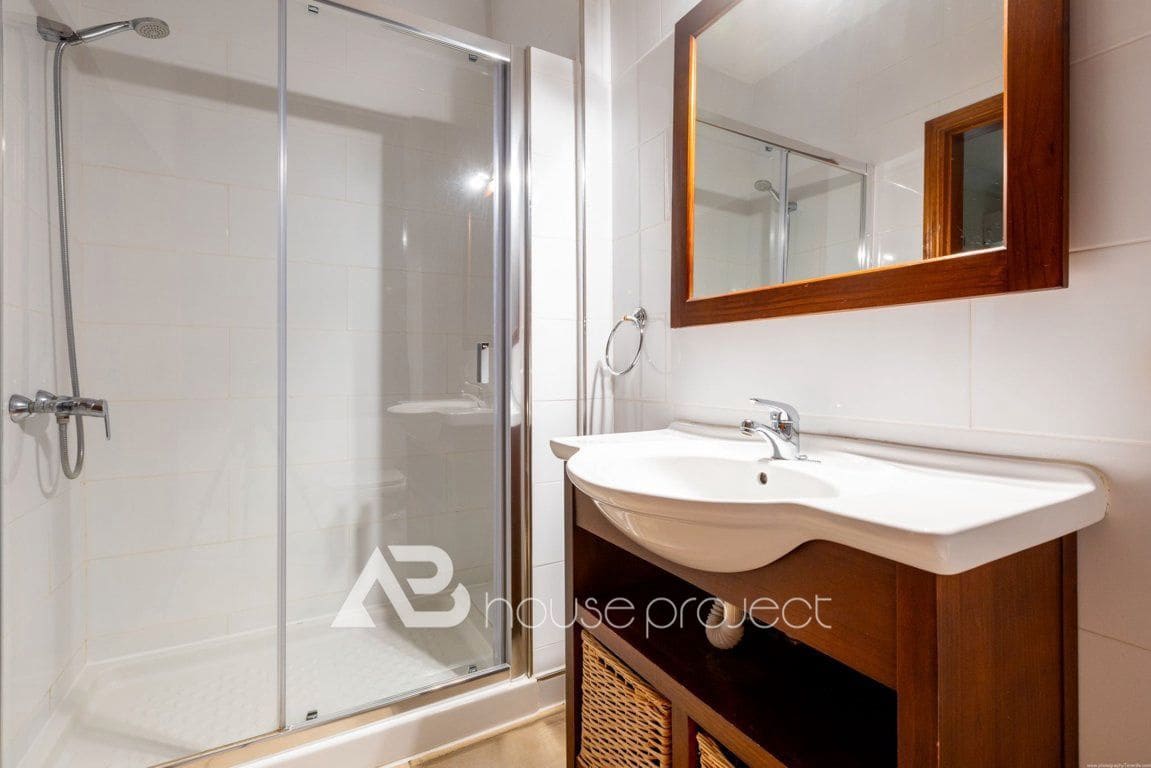 4 quarto Moradia para venda em Adeje com piscina garagem - 2 150 000 € (Ref: 9357385)