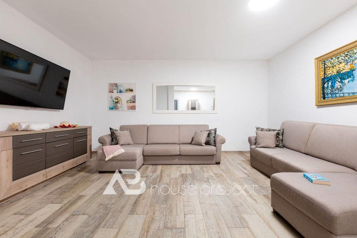 4 quarto Moradia para venda em Adeje com piscina garagem - 2 150 000 € (Ref: 9357385)